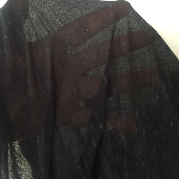 MODERN LUX Peace Sign Graphic Tee Black Hamsa M - Picture 7 of 7